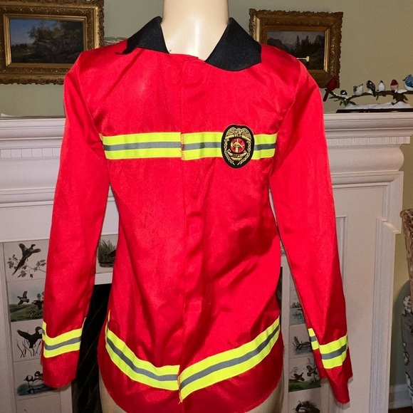 For Halloween costume or “ Dress Up” kid’s lightweight 🔥 fire persons jacket - Picture 1 of 4